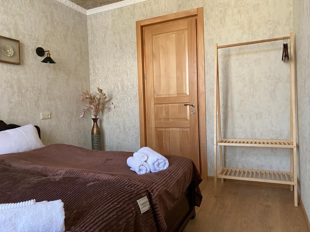 Guesthouse Shampriani Mestia Exteriör bild